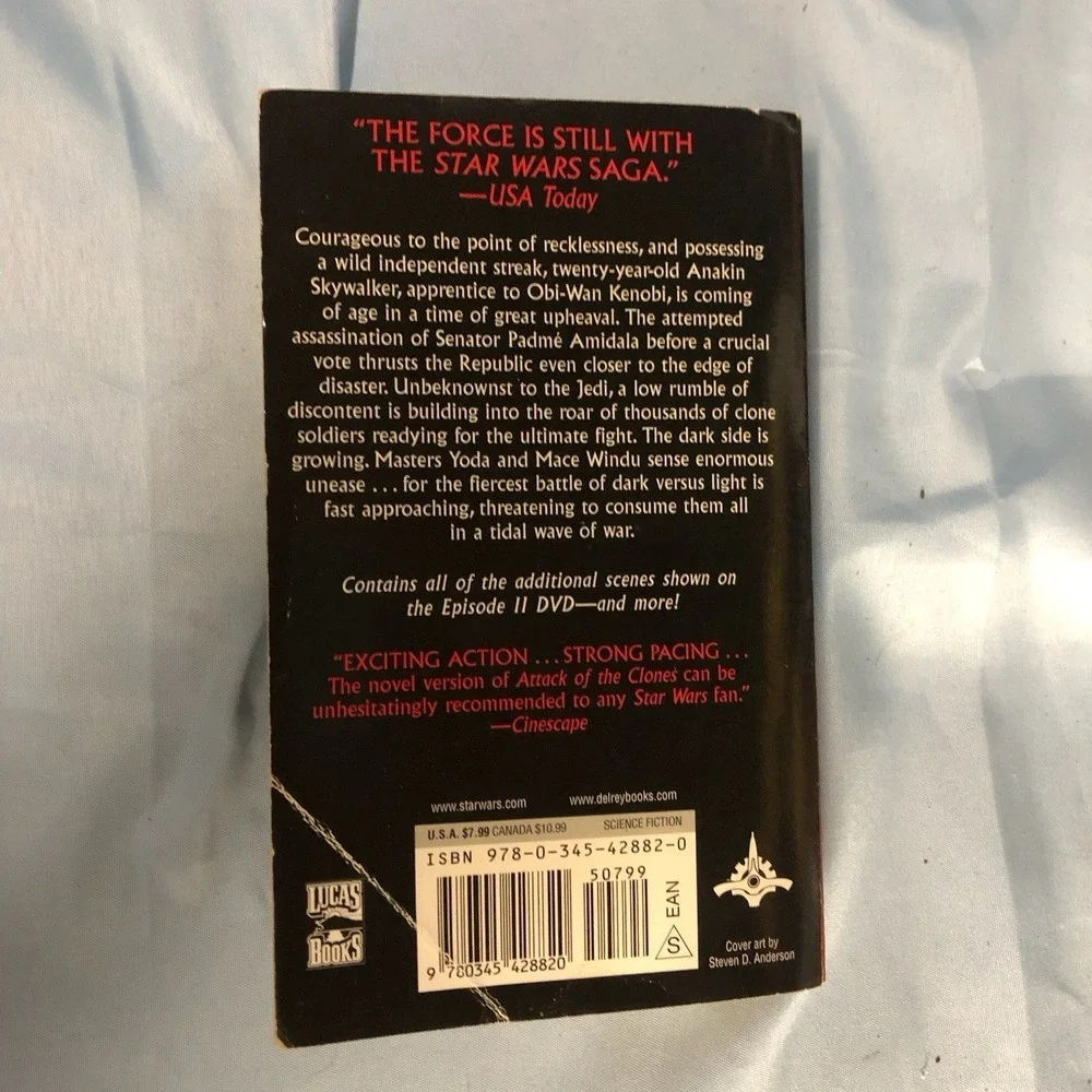 Star Wars, Episode II - Attack of the Clones Paperback - Some Pages Bent